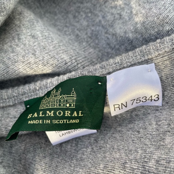 VINTAGE 100% WOOL SHRUG - Picture 2 of 4